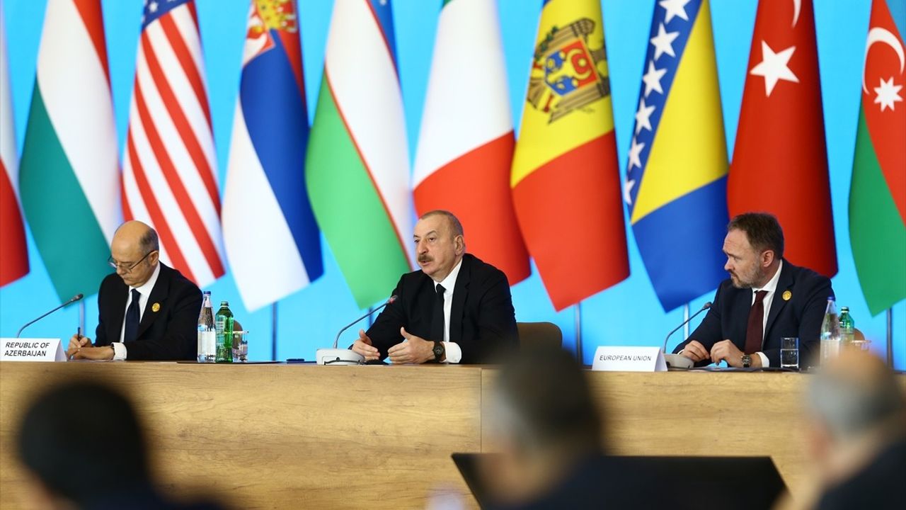Aliyev: Azerbaycan, Avrupa'nın Güvenilir Gaz Sağlayıcısı