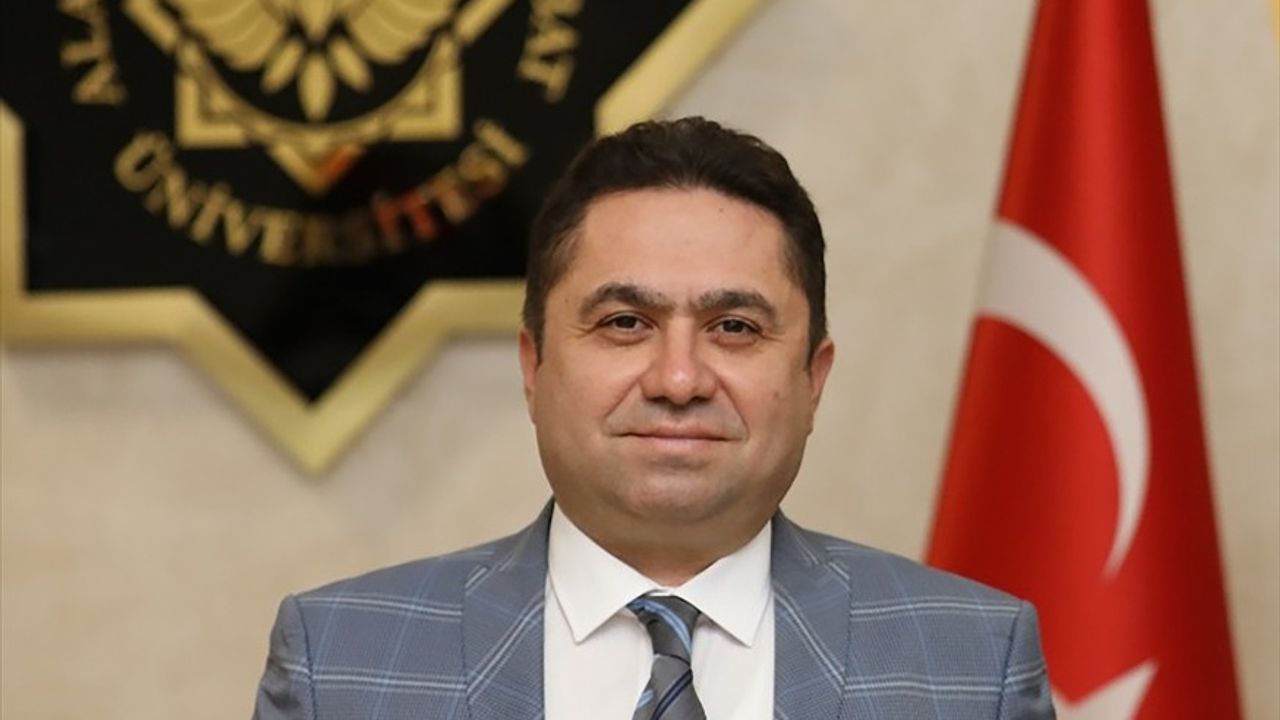 ALKÜ Rektörü Türkdoğan'dan Anadolu Ajansı'na 105. Yıl Kutlaması