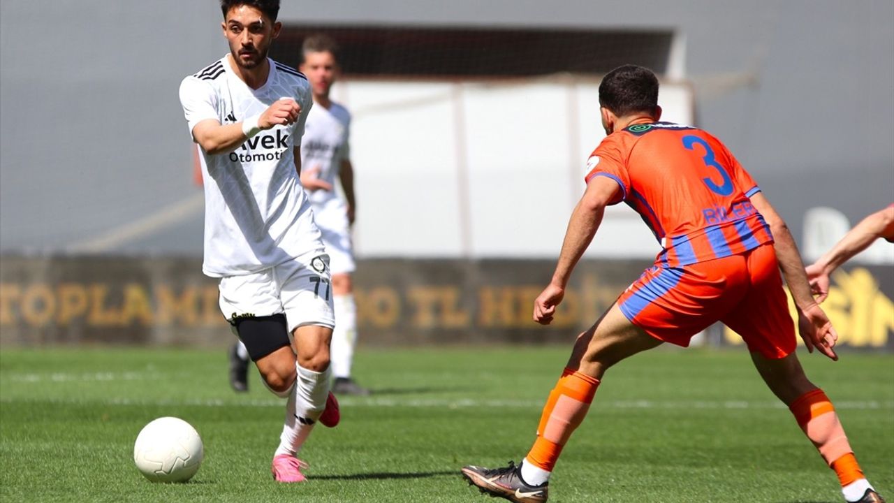 Altay, İskenderunspor'u 1-0 ile Geçti!