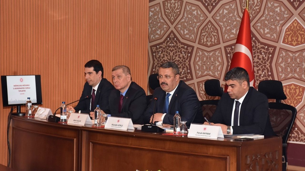 Ankara Batı Adliyesi'nde Bağımlılıkla Mücadele Toplantısı