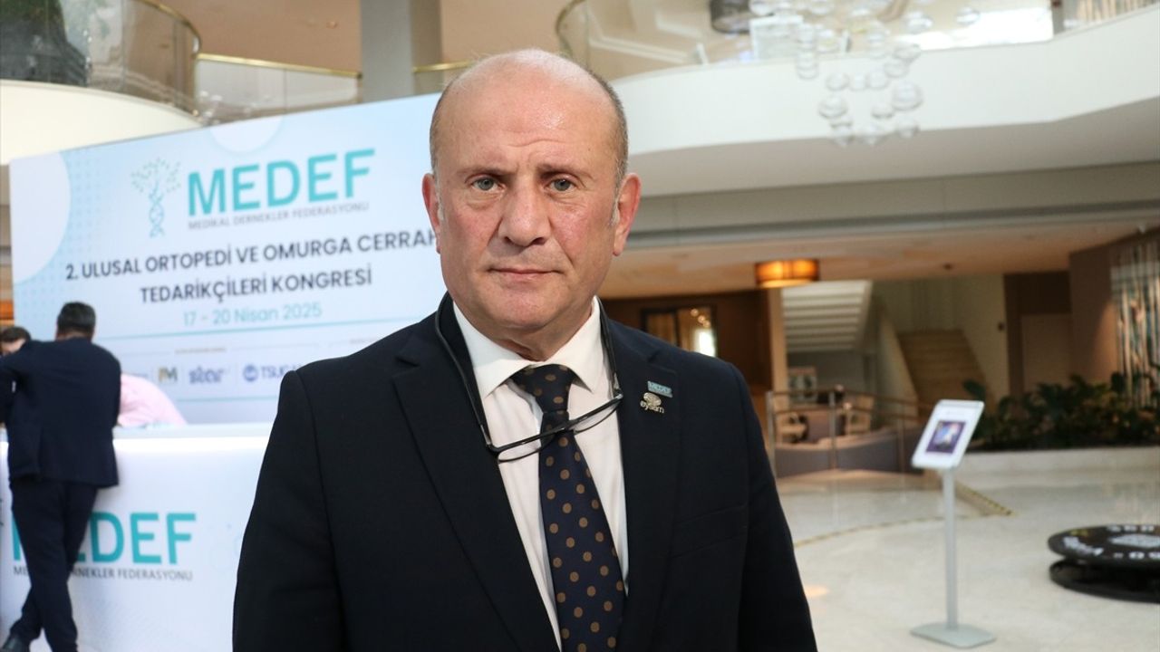 Antalya'da 2. Ulusal Ortopedi ve Omurga Cerrahisi Tedarikçileri Kongresi Başladı