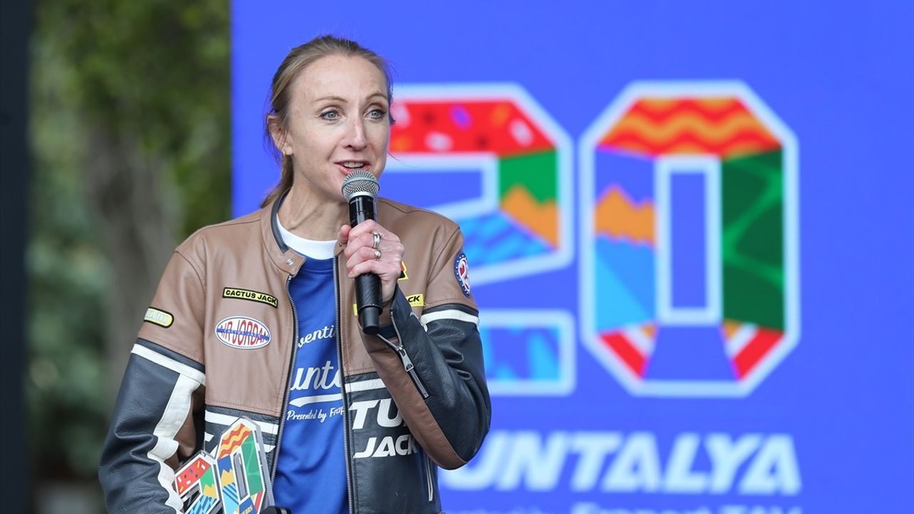 Antalya'da 20. Uluslararası Runtalya Maratonu Tamamlandı