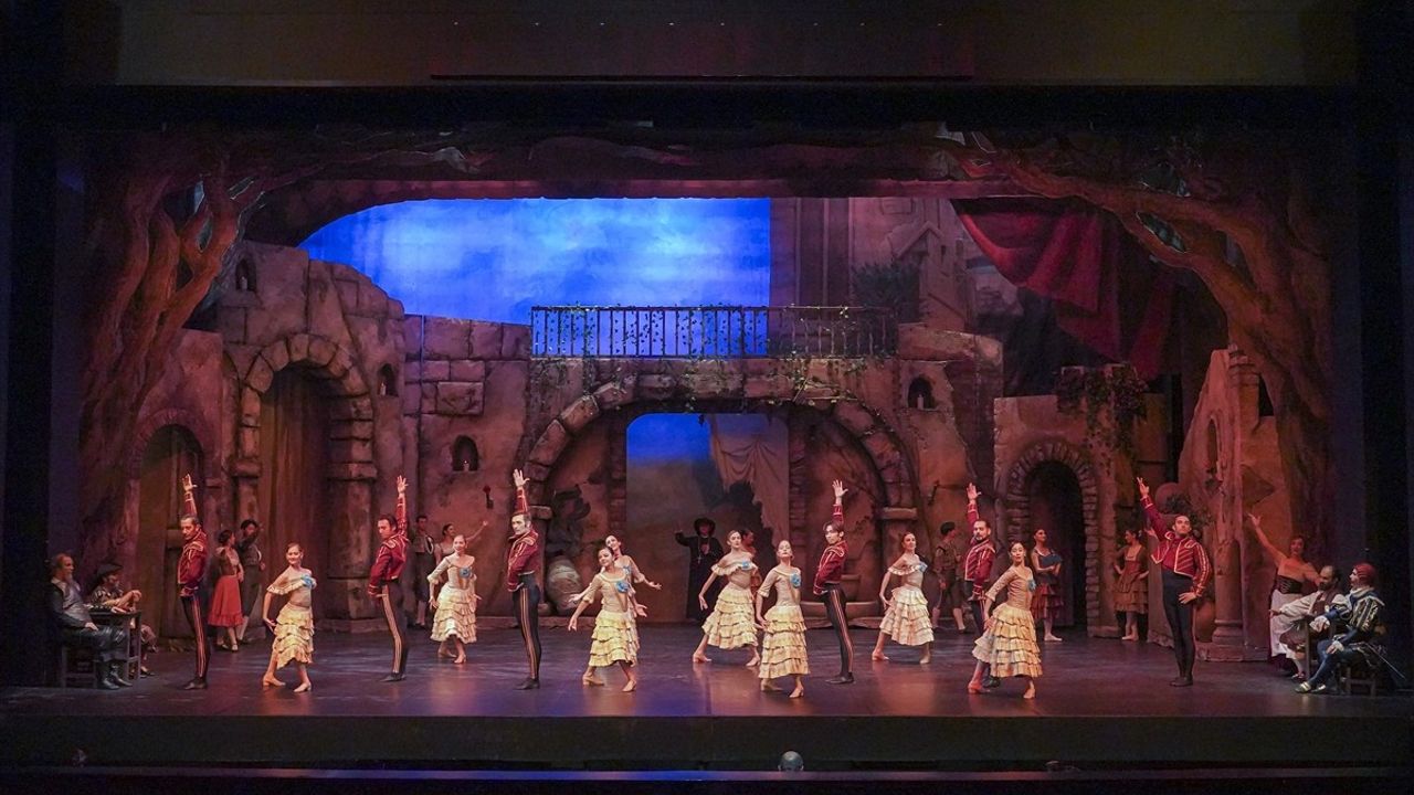Antalya Devlet Opera ve Balesi 'Don Kişot' Balesinin Prömiyerini Gerçekleştirdi