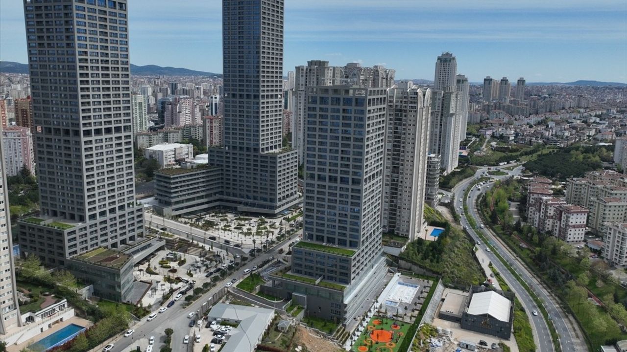 Ataşehir Modern'de İlk Yerleşimler Başladı: TMSF Güvencesiyle Hayata Geçti