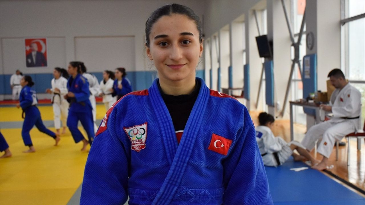 Avrupa Şampiyonu Yağmur Yılmaztürk'ün Hedefi Dünya Şampiyonluğu