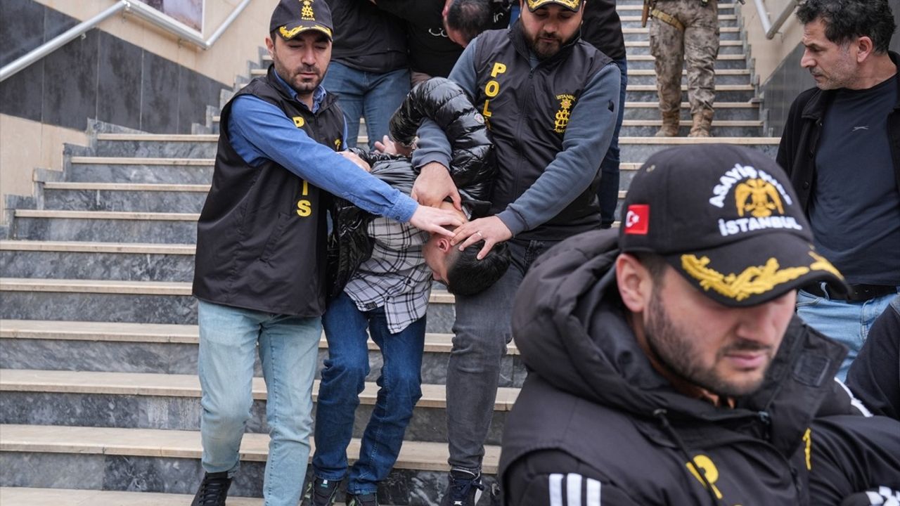 Bağcılar'da Bekçi Uğur Gölçek'in Şehit Edilmesi: 5 Zanlı Adliyeye Sevk Edildi