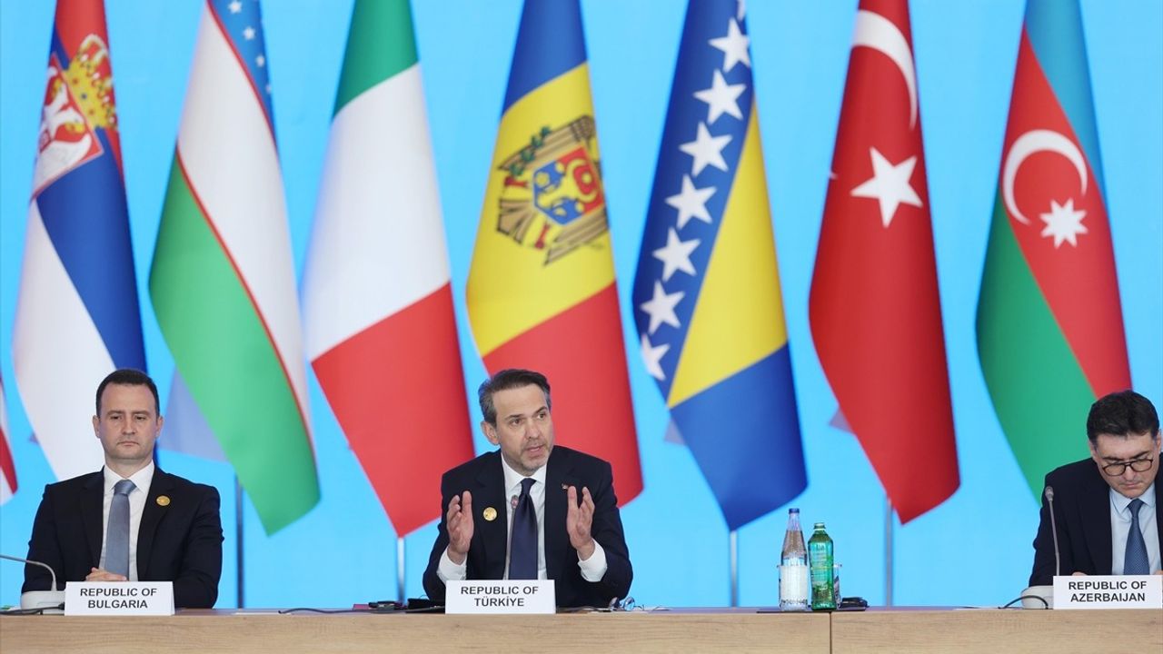 Bakan Bayraktar: Güney Gaz Koridoru, Enerji Güvenliğimiz İçin Kritik Bir Fırsat