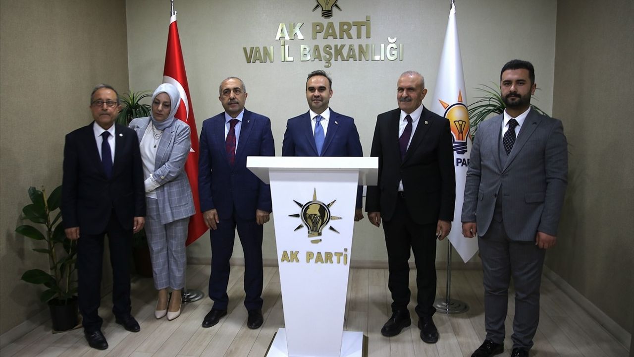 Bakan Kacır: Uzay Teknolojilerinde Bağımsız Hedeflerimiz Var