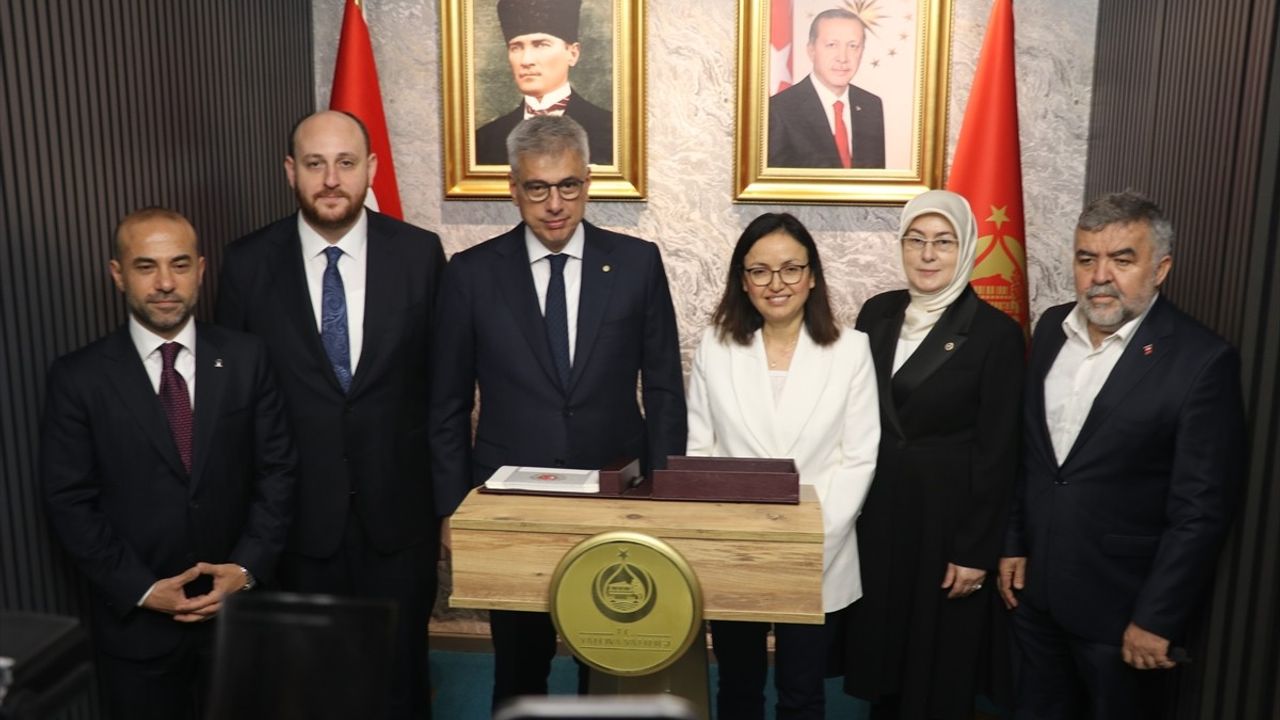 Bakan Memişoğlu: Aile Kurumu ve Sağlık Eğitimi Üzerine Vurgu