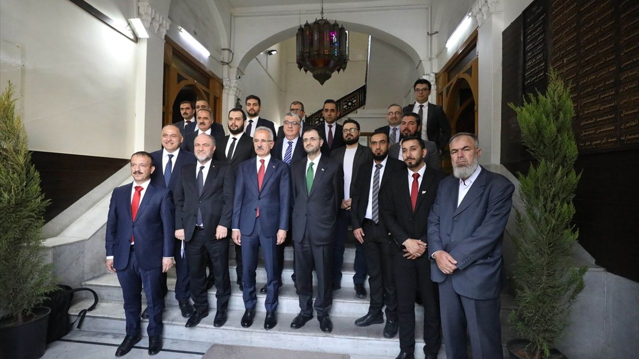 Bakan Uraloğlu'ndan Suriye'ye Ulaşım Altyapısı Ziyareti