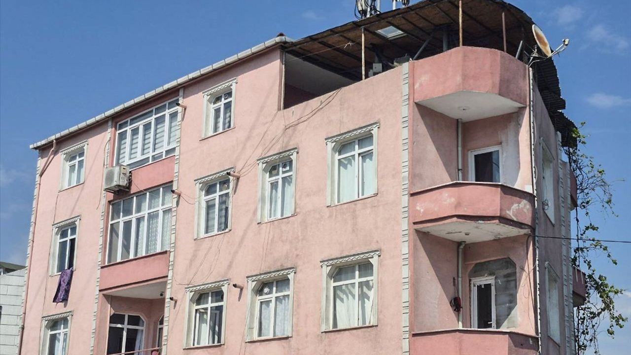 Başakşehir'de Deprem Sonrası Hasar Tespit Çalışmaları