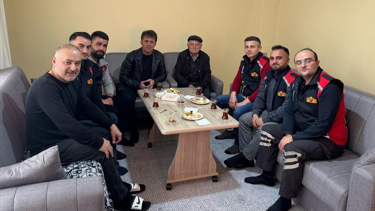 Başkan Veysel Şahin'den Heyelan Ziyareti: Yaralı Mesut Kaya'ya Geçmiş Olsun