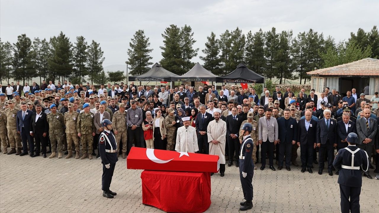 Batman'da Kazara Ateş Alan Asker Şehit Oldu