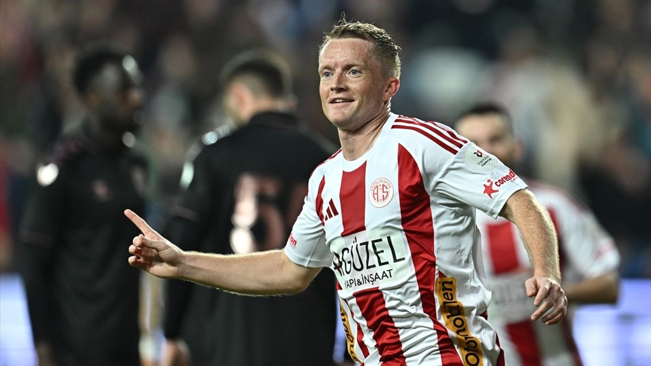 Belözoğlu: 'Çok Önemli Bir Galibiyet Aldık!'