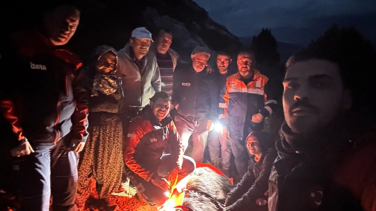 Burdur'da Mahsur Kalan Keçi AFAD Ekiplerince Kurtarıldı