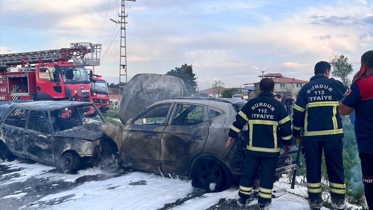Burdur'da Trafik Kazasında 1 Kişi Öldü, 4 Yaralı