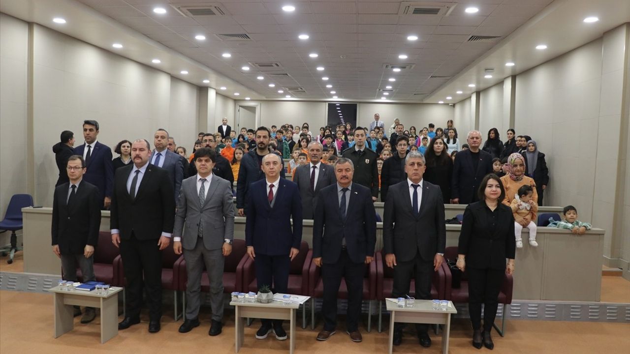 Burdur İl Halk Kütüphanesi, Dünyanın En İyi 7 Kütüphanesi Arasında Etkinliklere Başladı