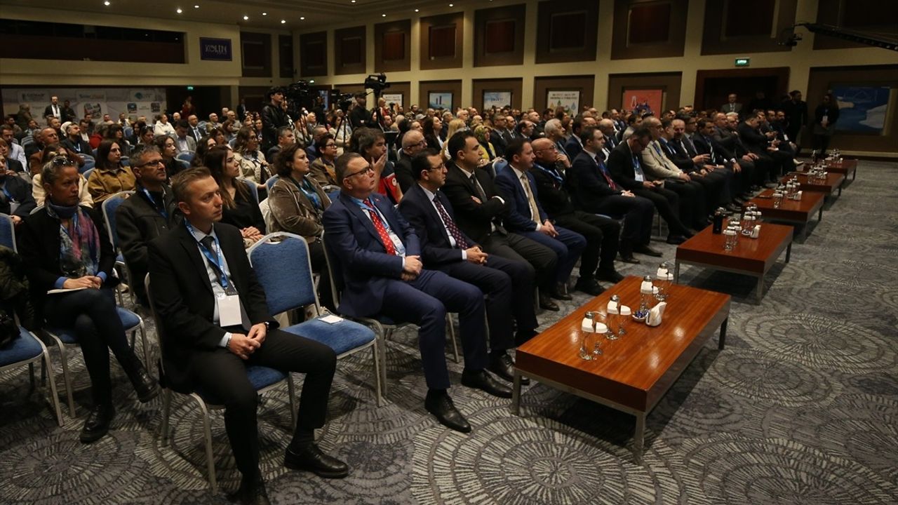 Çanakkale'de Su Yönetimi Üzerine Zirve: Zirve 17 Başladı