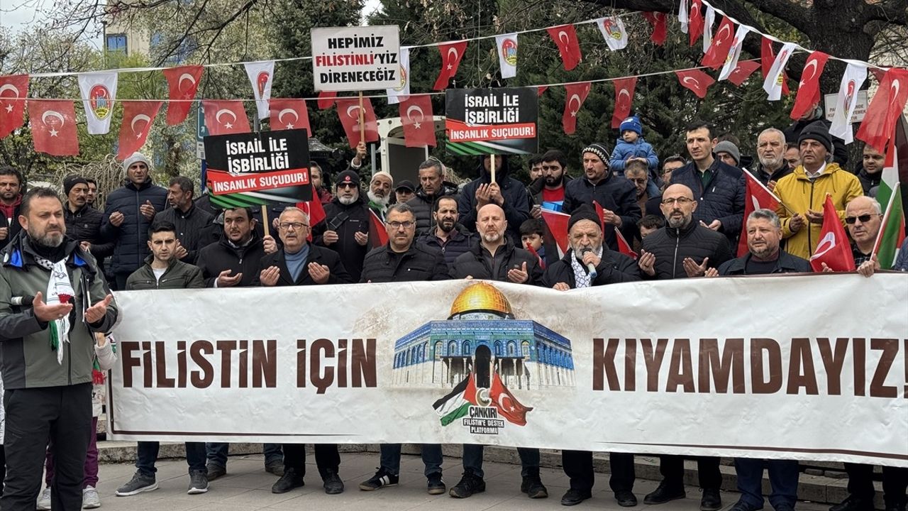 Çankırı ve Kastamonu'da İsrail'in Gazze Saldırıları Protesto Edildi