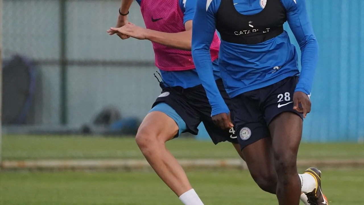 Çaykur Rizespor, Trabzonspor maçı hazırlıklarına başladı