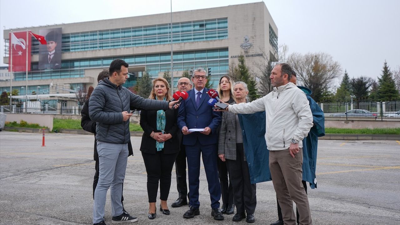 CHP, 2 Kanun ve 4 Cumhurbaşkanlığı Kararnamesinin İptalini İstedi