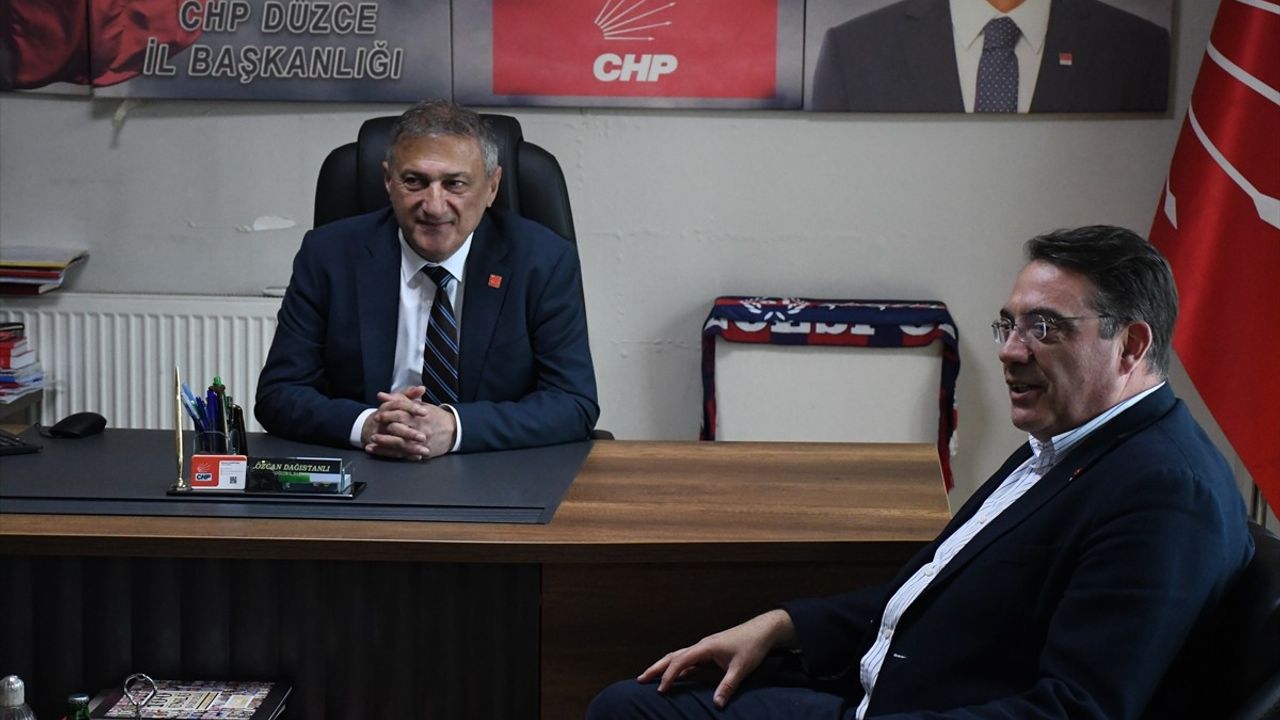 CHP Genel Başkan Yardımcısı Yankı Bağcıoğlu Düzce'de Ziyaretlerde Bulundu