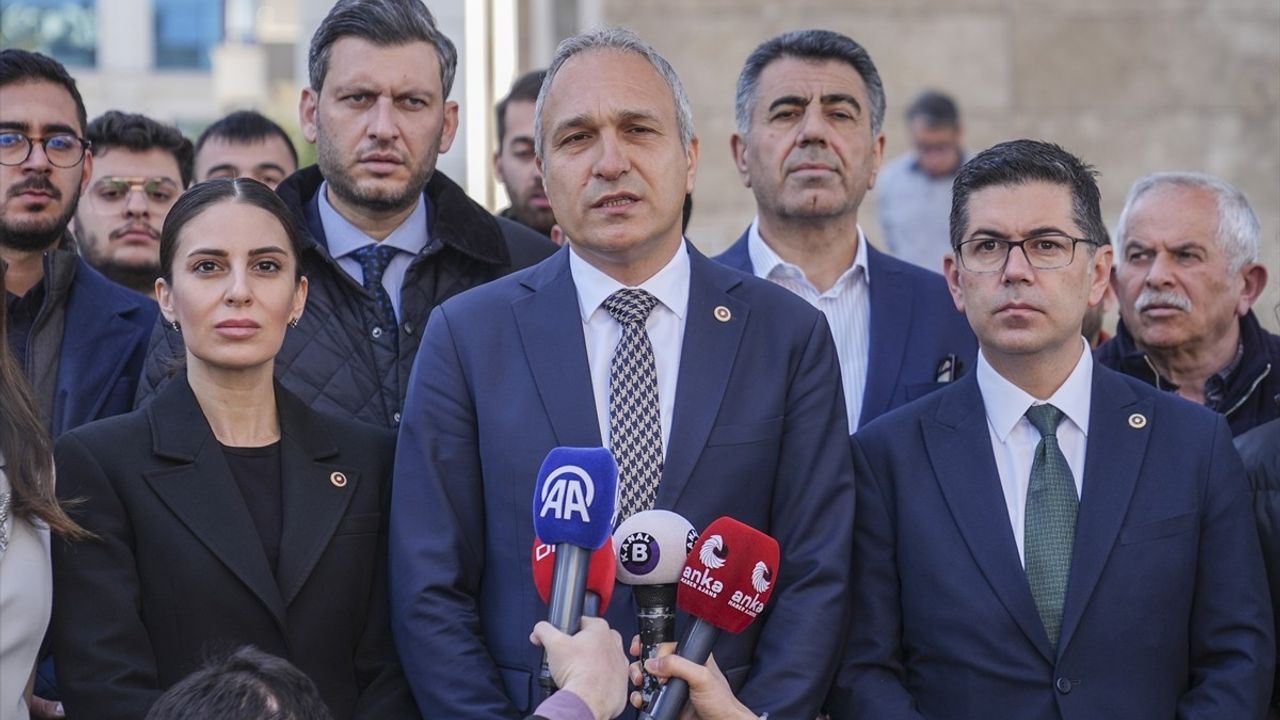 CHP Proje Okulları Öğretmen Atamalarının İptali İçin Dava Açtı