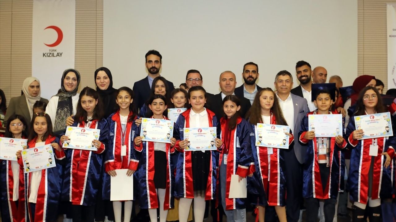 Çocuk Üniversitesi Programı TOGÜ'de Başarıyla Tamamlandı