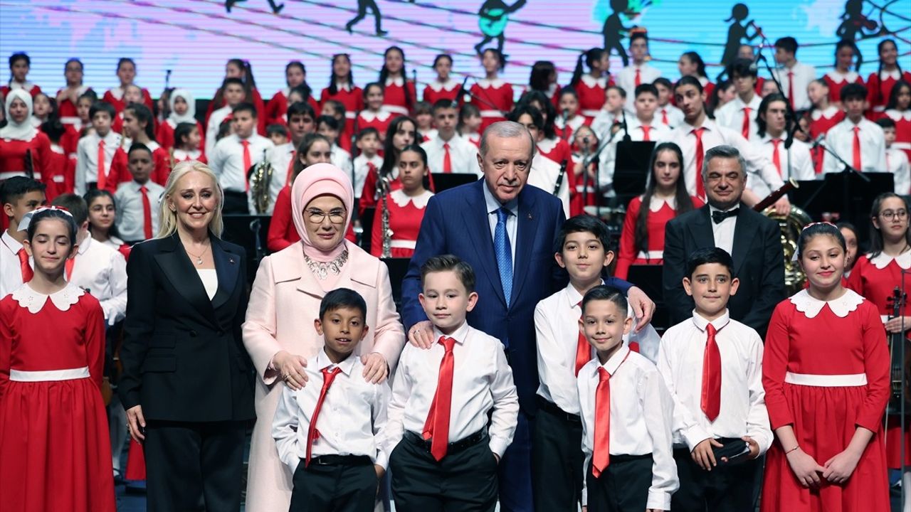 Cumhurbaşkanı Erdoğan, 23 Nisan Konseri'ni Dinledi