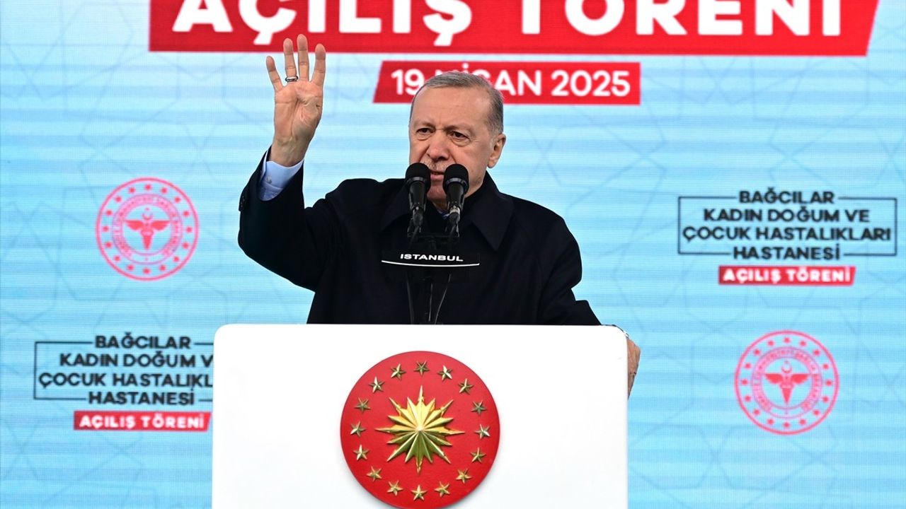 Cumhurbaşkanı Erdoğan'dan İstanbul'a Yönelik Sert Eleştiriler: 'Kaynaklar Peşkeş Çekildi!'