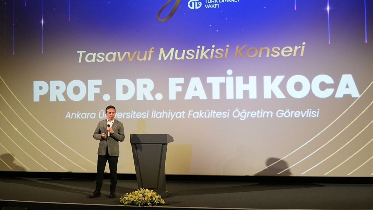 Danimarka Türk Diyanet Vakfı'ndan 'Gurbet Çınarı' Belgeseli Gala Gösterimi