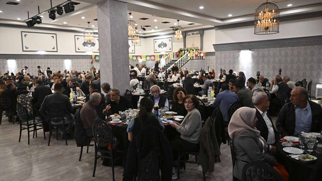 DEM Parti Eş Genel Başkanı Bakırhan, Barış ve Demokrasi Vurgusu Yaptı