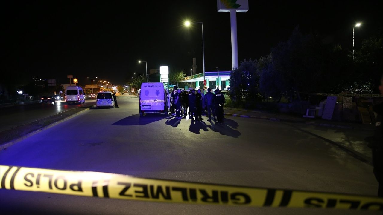 Denizli'de Bebek Cesedi Şoku: Çöp Konteynerinde Bulundu