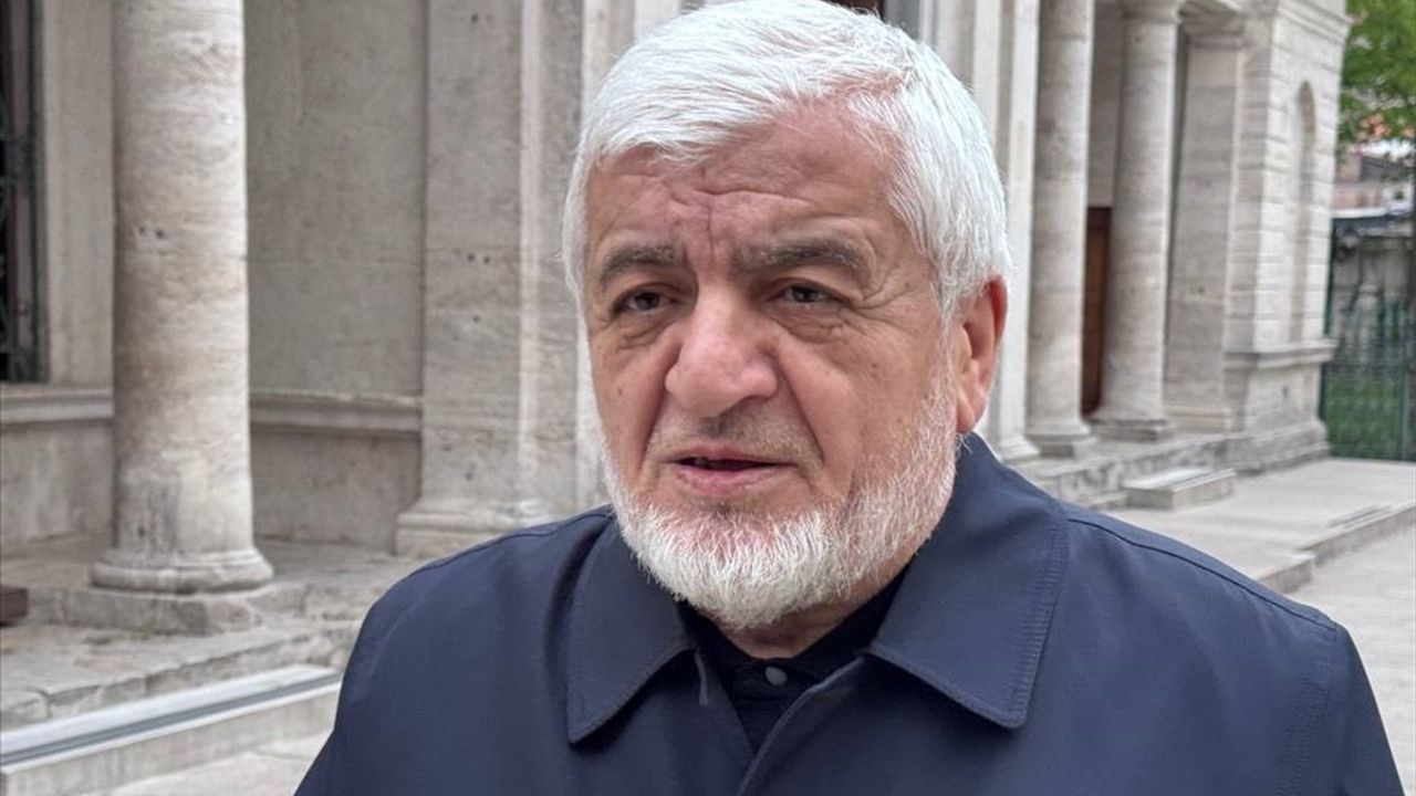 Depremde Cemaati Sakinleştiren Vaiz Hamdi Arslan'ın Yaşadıkları