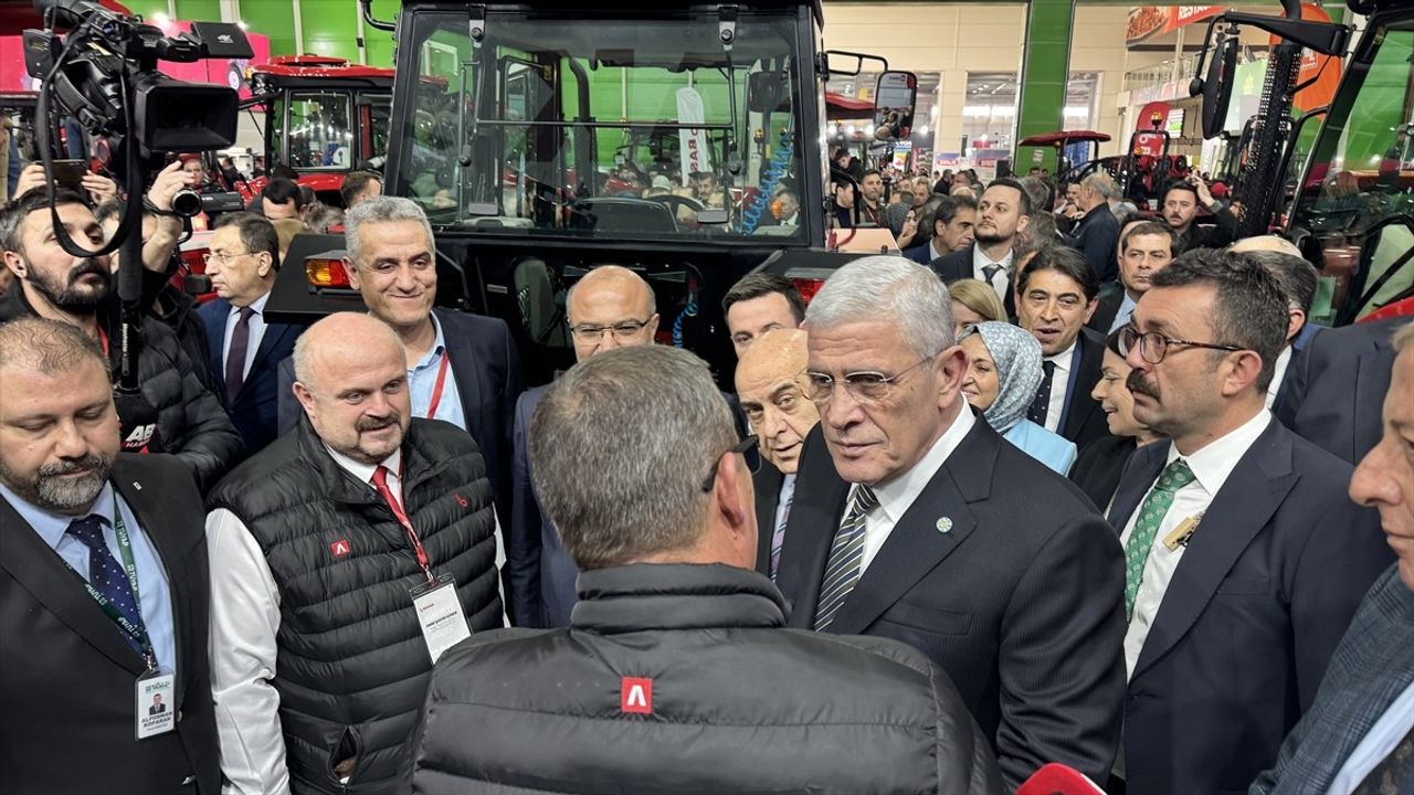 Dervişoğlu, Konya Tarım Fuarı'nda İYİ Parti Toplantısı Düzenledi