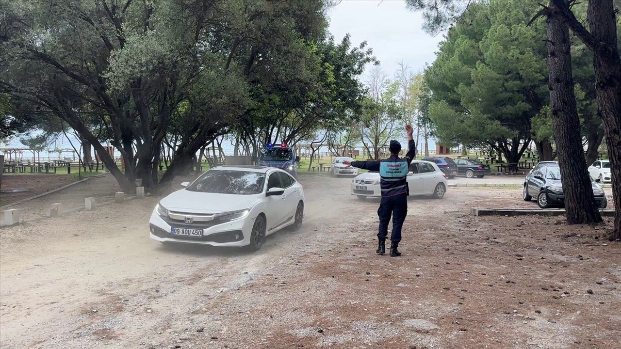 Dilek Yarımadası'nda Acil Durum Tahliye Tatbikatı Düzenlendi