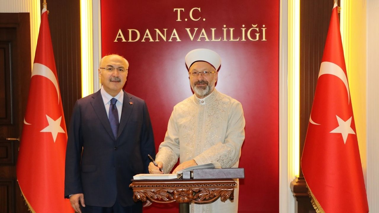 Diyanet İşleri Başkanı Erbaş'tan Adana'da Ahlak Vurgusu: 'Kur'an Bizim Baş Tacımız'