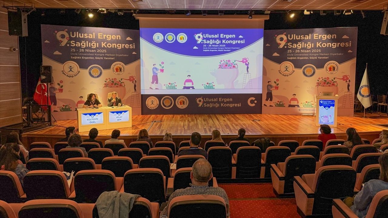 Diyarbakır'da 9. Ulusal Ergen Sağlığı Kongresi Başarıyla Gerçekleşti