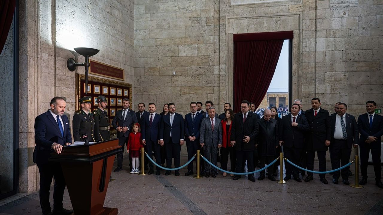 Dünya Çocukları Anıtkabir ve TRT'yi Ziyaret Etti