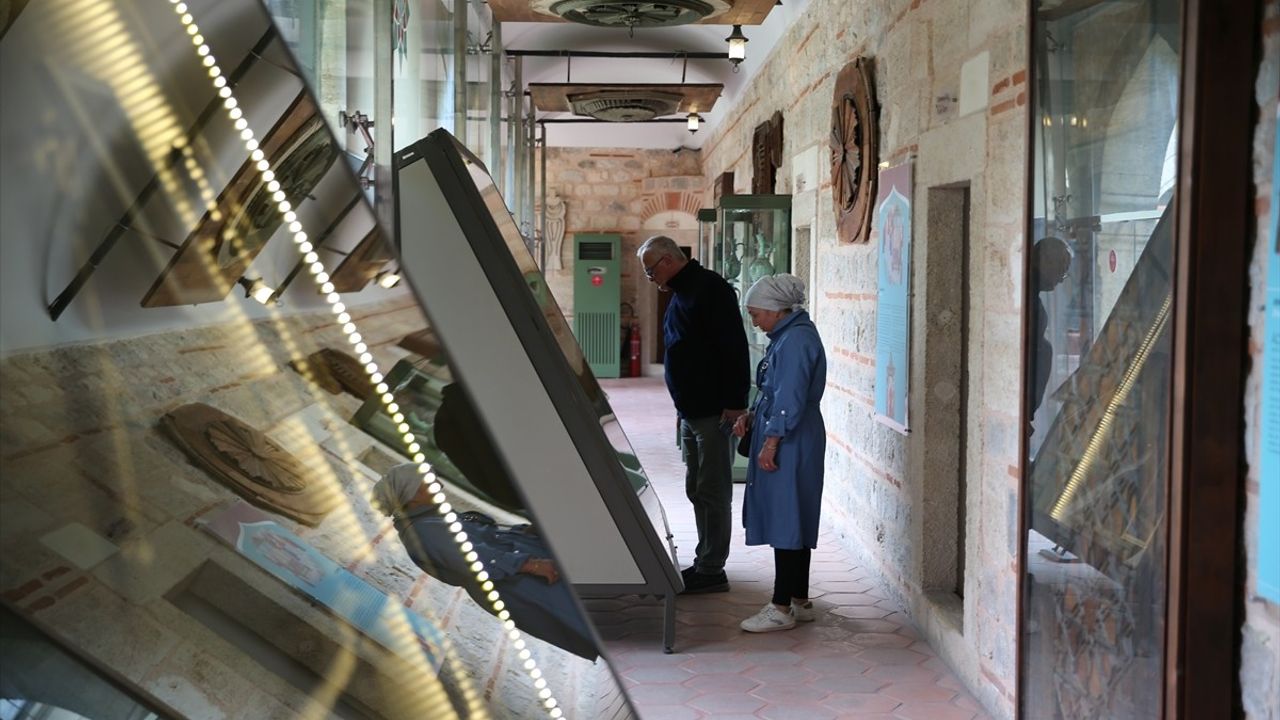 Edirne'deki Silah Teknolojisi Sergisi, Binlerce Yıllık Gelişimi Yansıtıyor