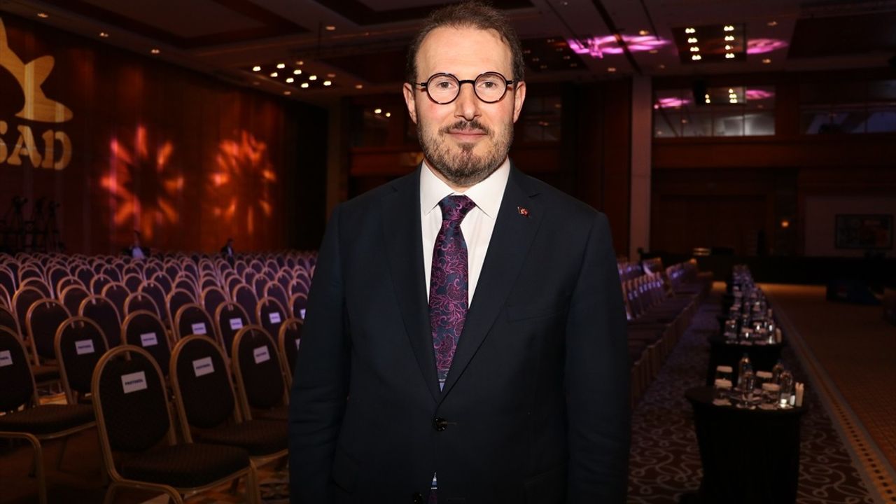 Ergenlikte Obezite: Kronik Hastalık ve Kanser Riskini Artırıyor