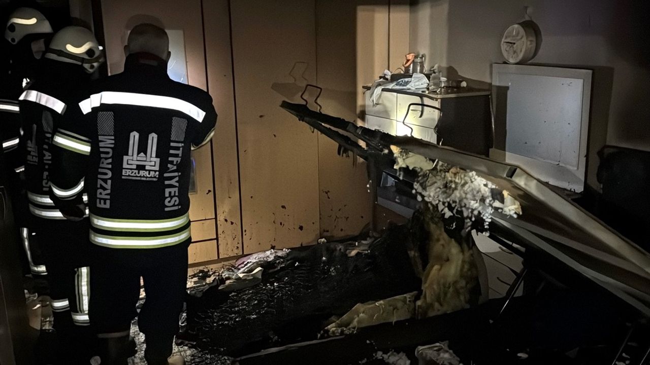 Erzurum'da Apartman Yangını: 16 Kişi Dumandan Etkilendi, Şüpheli Tutuklandı