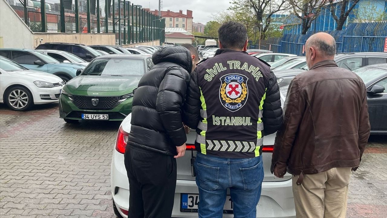 Esenyurt'ta Tehlikeli Sürücülere Cezai İşlem