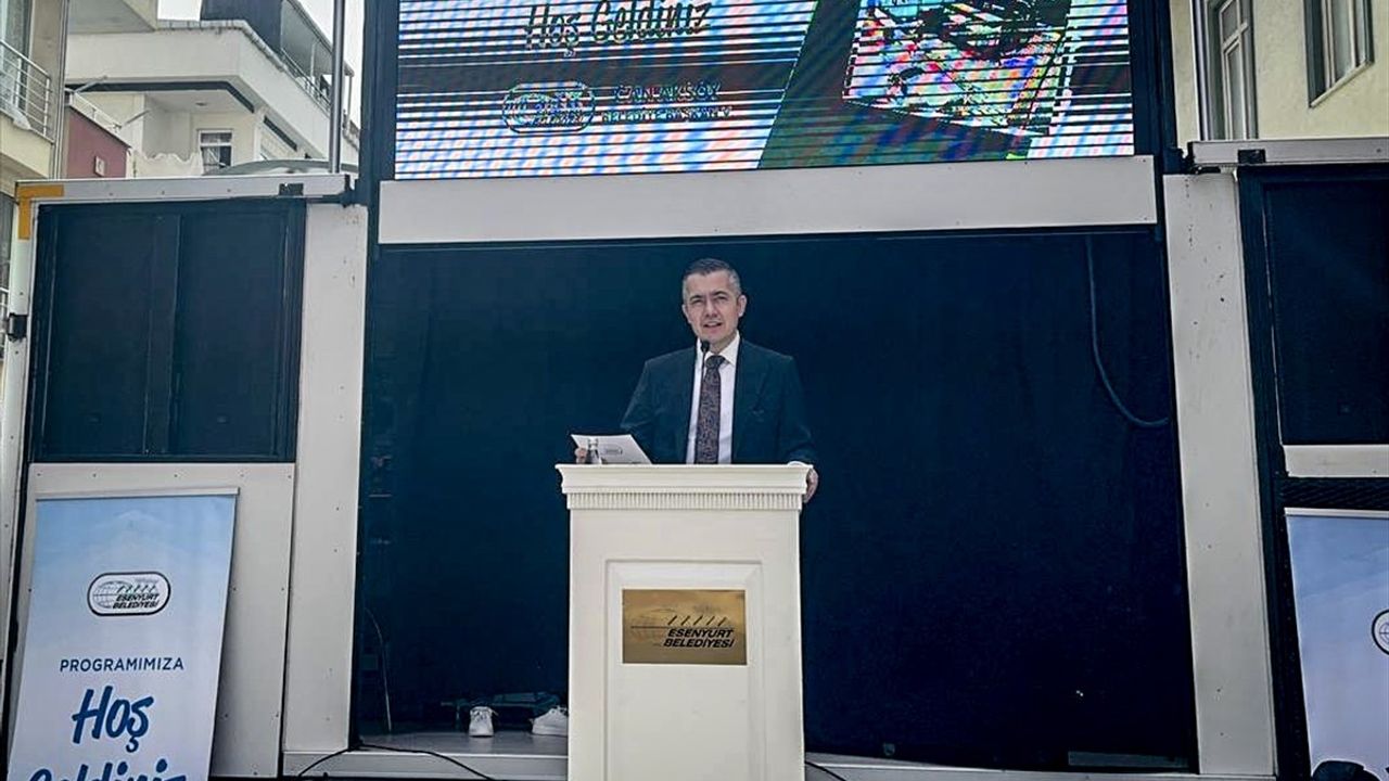 Esenyurt'ta Yeni Kapalı Otopark ve Nefes Bahçesi Hizmete Girdi