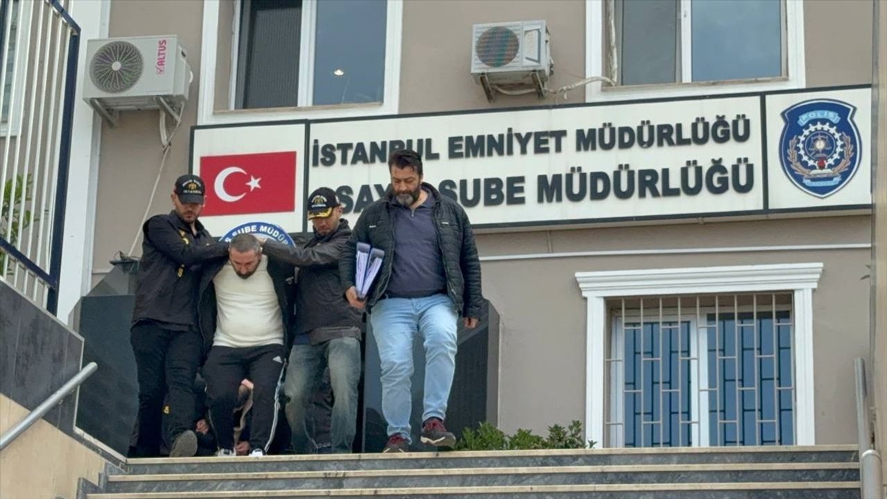 Fatih'te Cinayet Zanlısı 5 Şüpheli Yakalandı