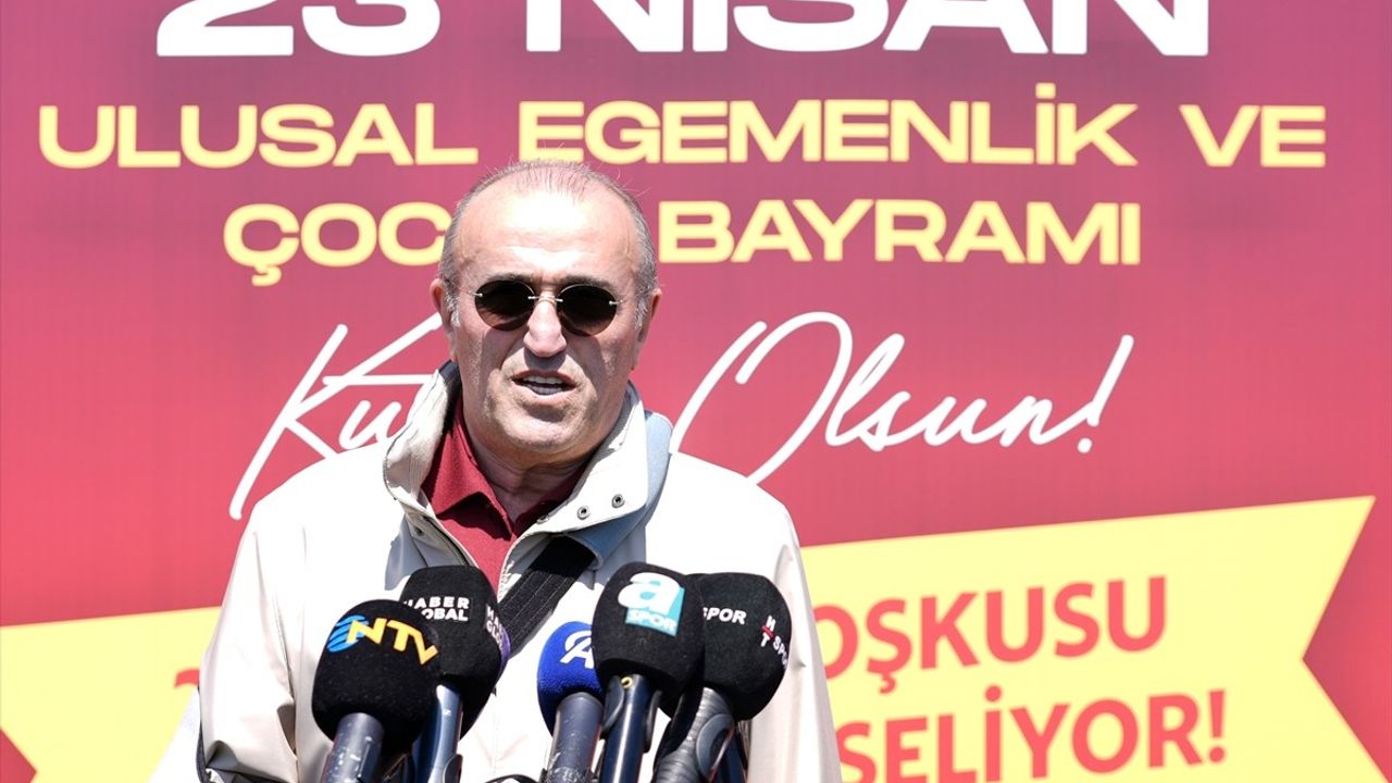 Galatasaray, 23 Nisan'ı Florya'da Coşkuyla Kutladı