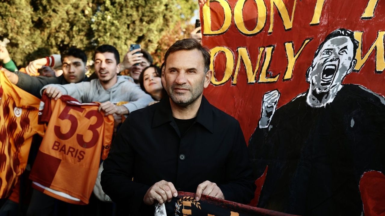 Galatasaray, Samsun'a Geldi: Taraftarlar Coşkulu Karşıladı