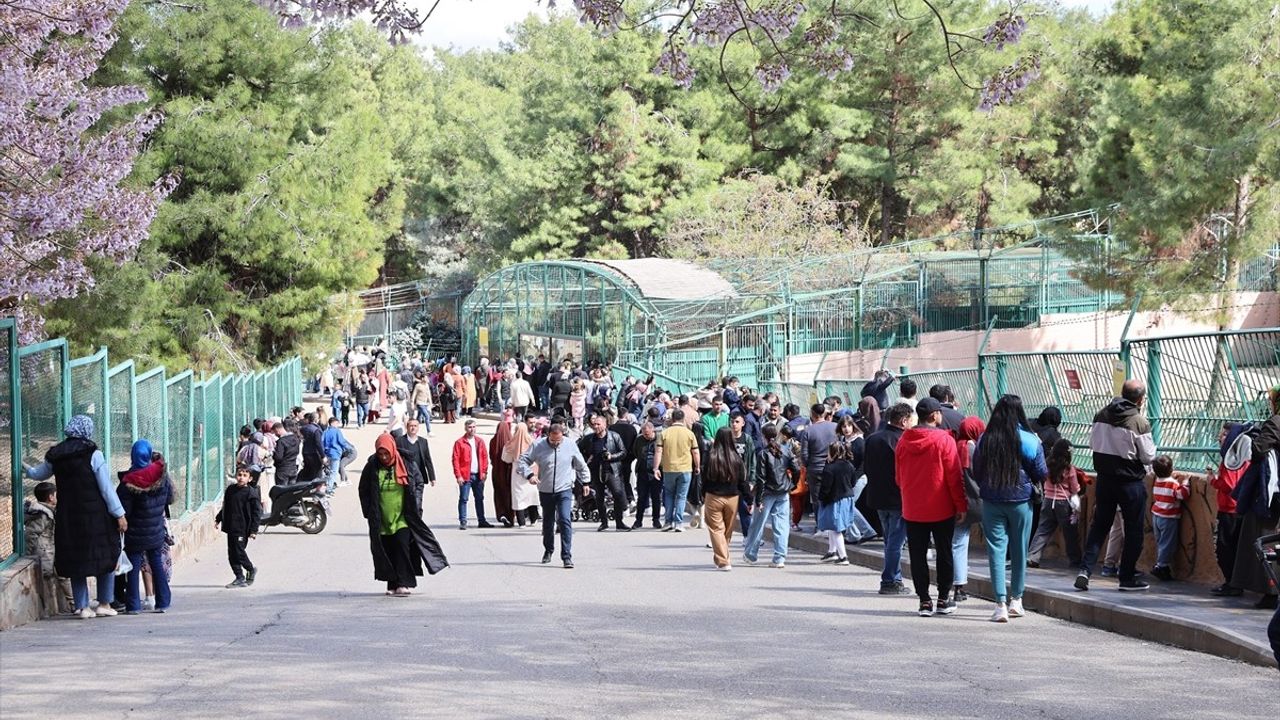 Gaziantep Doğal Yaşam Parkı, Bayramda 150 Bin Ziyaretçiyi Ağırladı