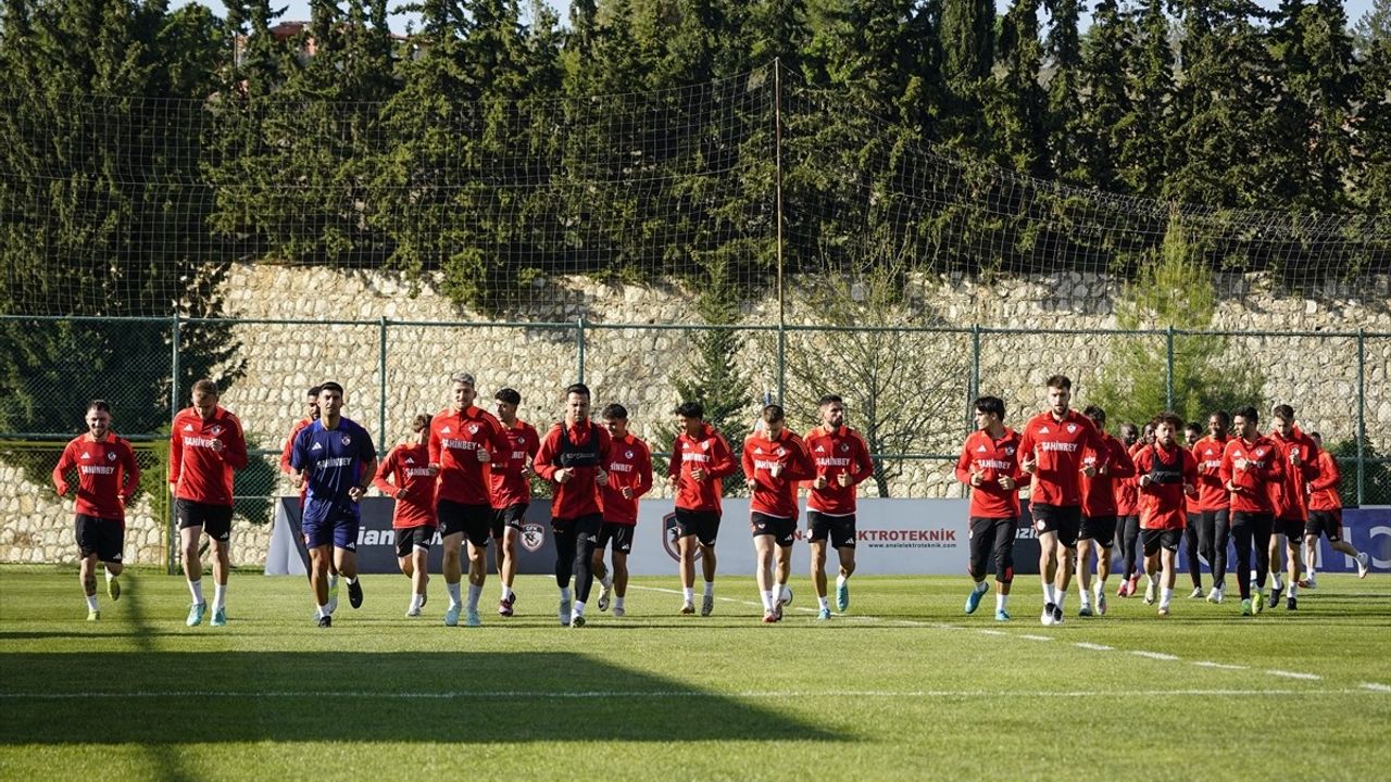 Gaziantep FK, RAMS Başakşehir Maçına Hazırlanıyor