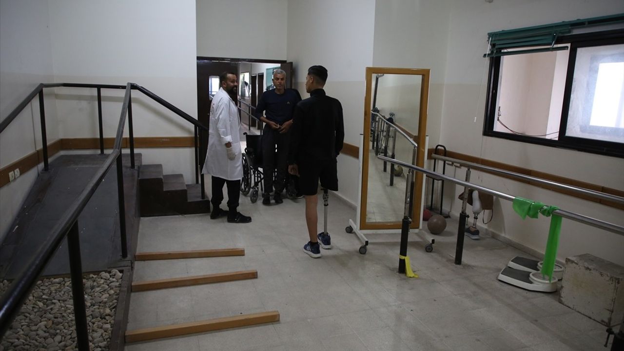Gazze'deki Ampute Hastaları Gelişmiş Protezlere Erişim Sorunu Yaşıyor